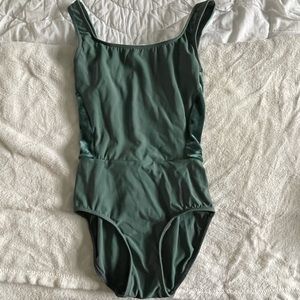 Eleve leotard